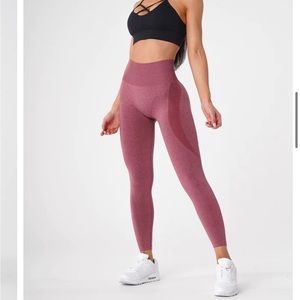Nvgtn contour leggings